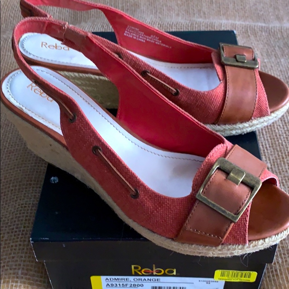 Reba sandals